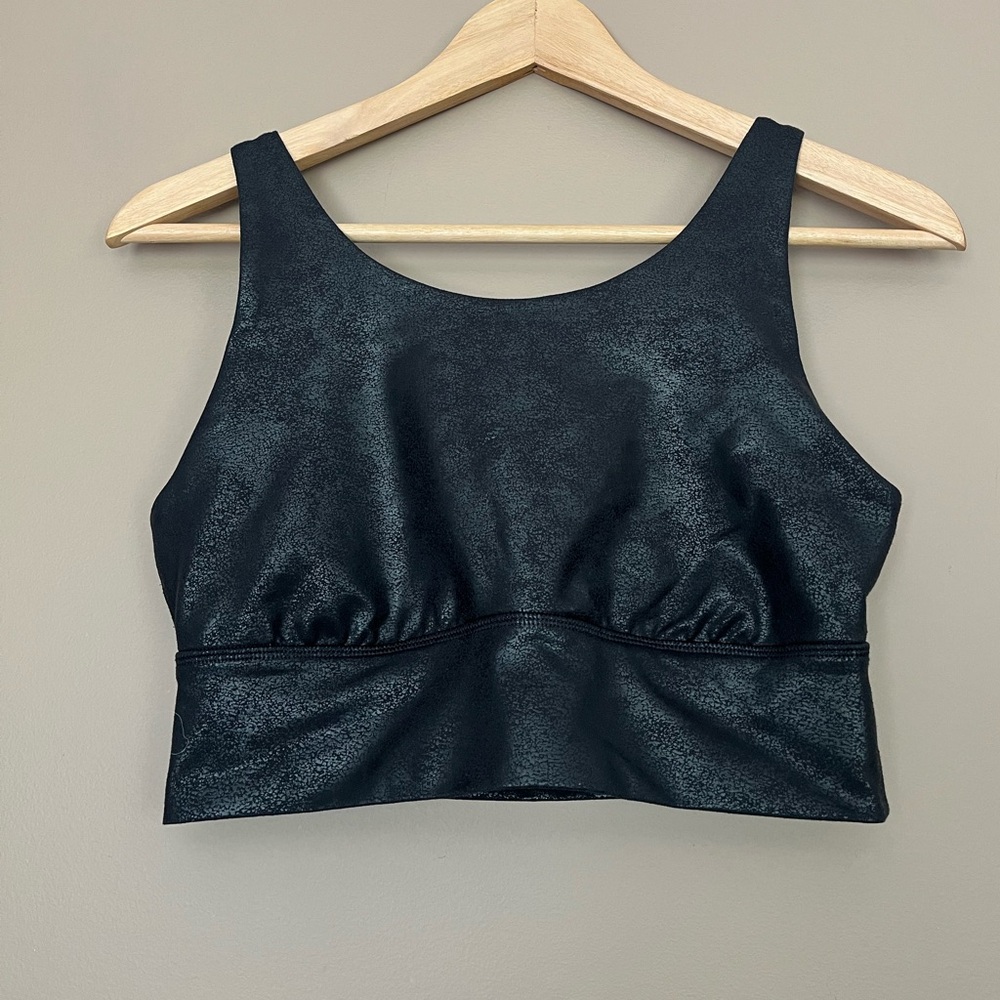 {OFFLINE by Aerie} The Hugger Crackle Faux Leather Sports Bra in Black - Small